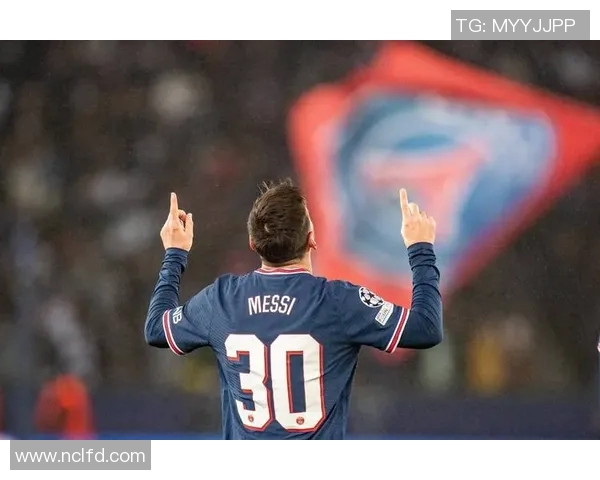 梅西足球生涯回顾与年龄变化对其表现的影响分析 梅西足球生涯回顾与年龄变化对其表现的影响分析