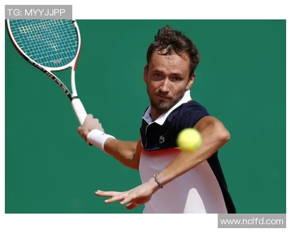 深圳网球队在大师赛积分榜上以50分稳居第一位置展现强劲实力 深圳网球队在大师赛积分榜上以50分稳居第一位置展现强劲实力